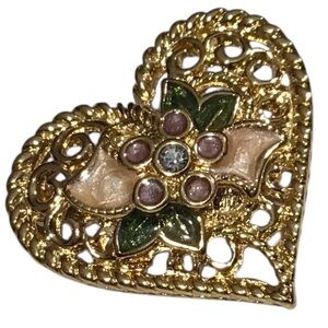 Avon Brooch Necklace Pendant Flower Heart Filigree Gold Tone Costume Jewelry